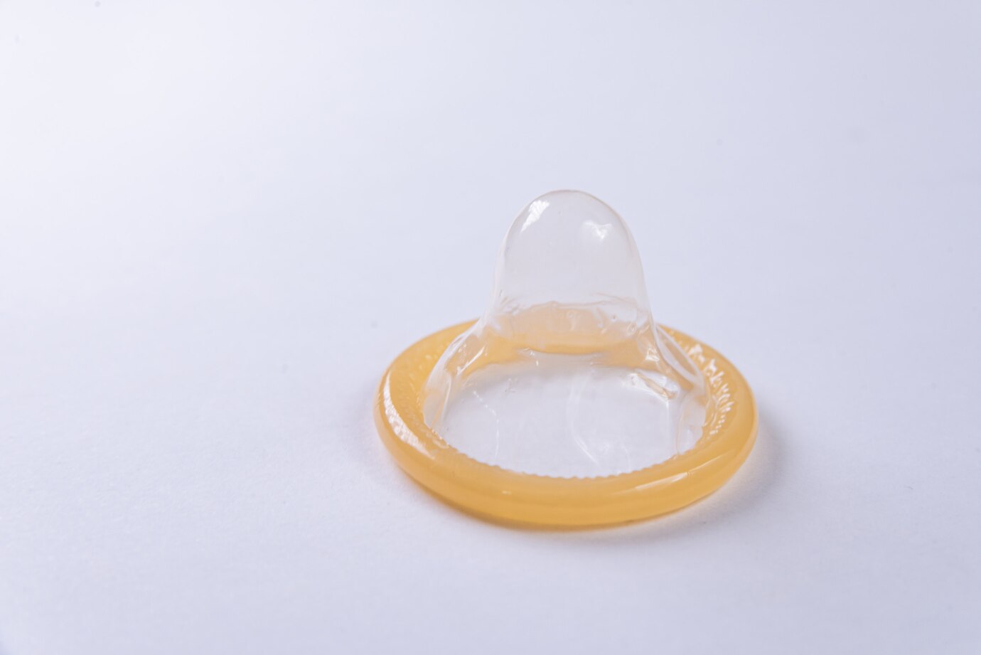 vybalený kondom